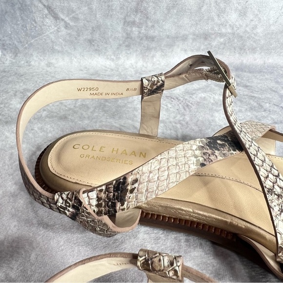 COLE Haan Women's Wilma Strappy Sandal Flat Ivory & Gold Size 8.5B - Picture 9 of 11